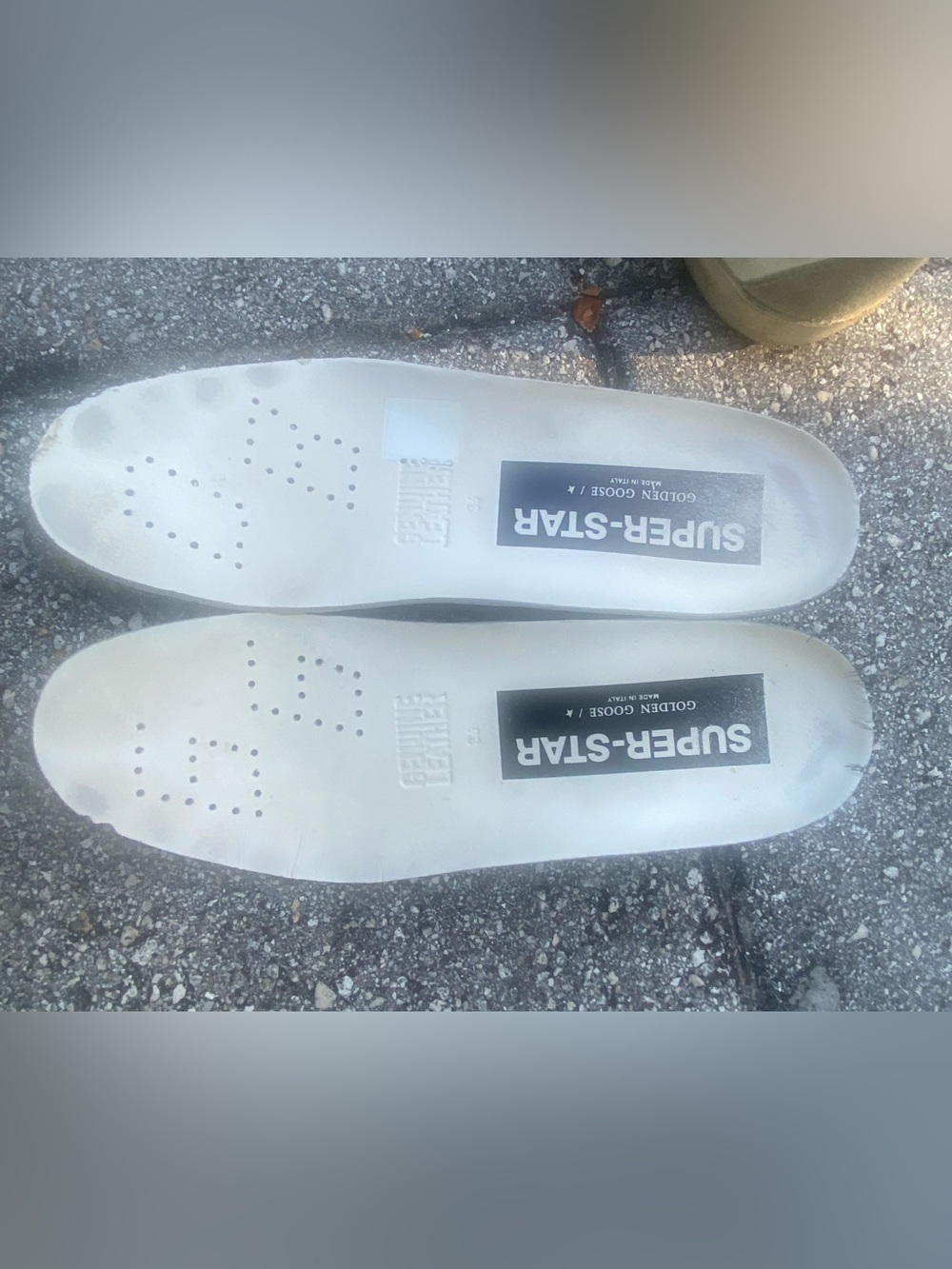 GOLDEN GOOSE Super-Star with black heel tab and metal stud lettering - Picture 9 of 9